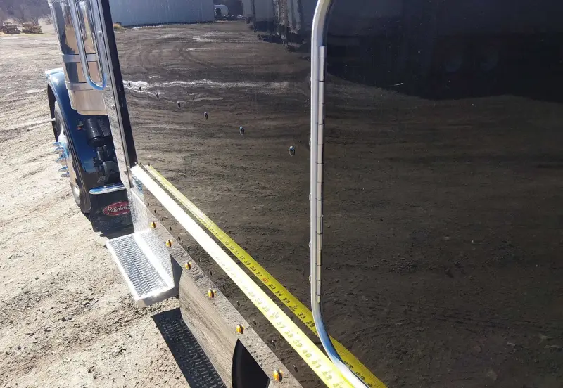2022 Peterbilt 389 photo 39