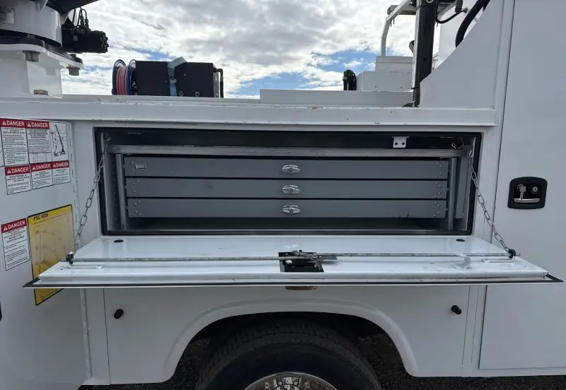 2022 Ford F550 photo 45
