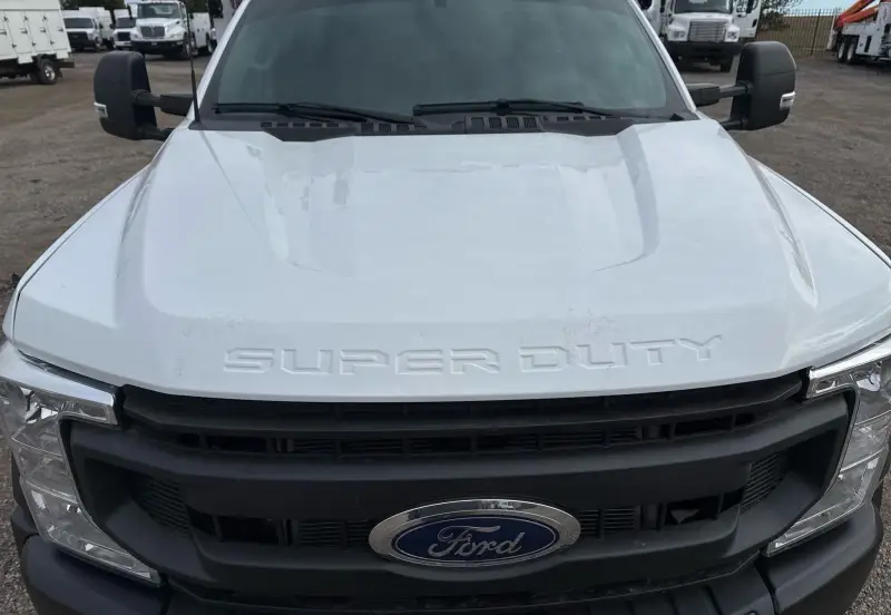 2022 Ford F550 photo 11