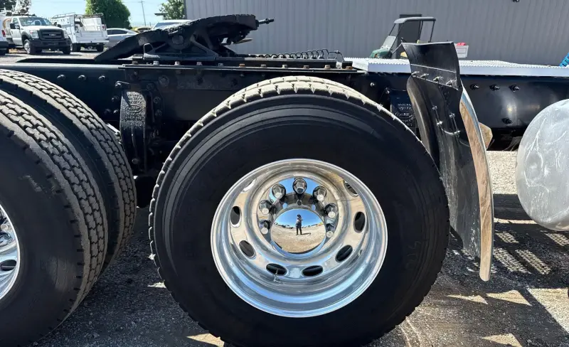 2014 Peterbilt 389K glider kit photo 88
