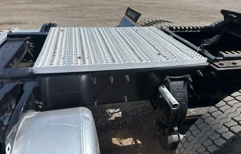 2014 Peterbilt 389K glider kit photo 10