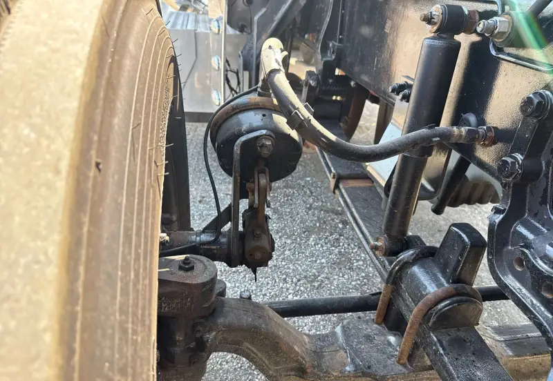 2014 Peterbilt 389K glider kit photo 33