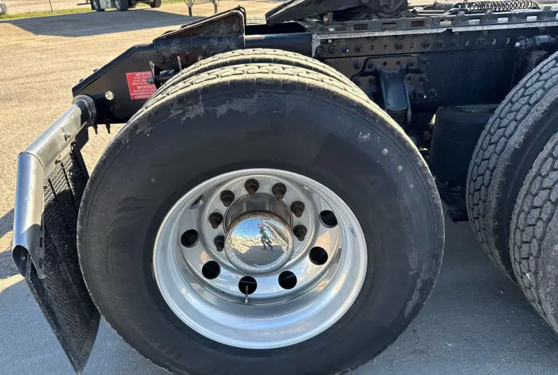 2021 Volvo VNL photo 84