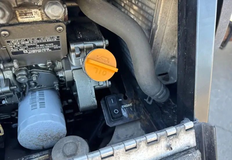 2021 Volvo VNL photo 37
