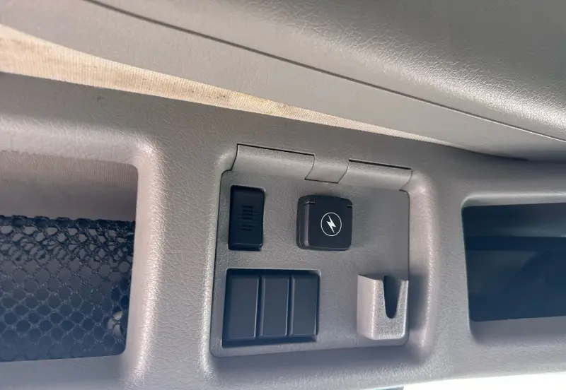 2021 Volvo VNL photo 59