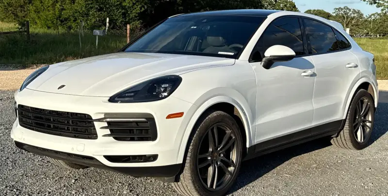 2021 Porsche Cayenne photo 1