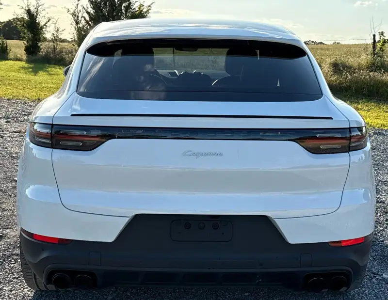 2021 Porsche Cayenne photo 6