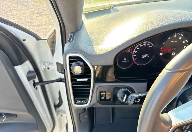 2021 Porsche Cayenne photo 27