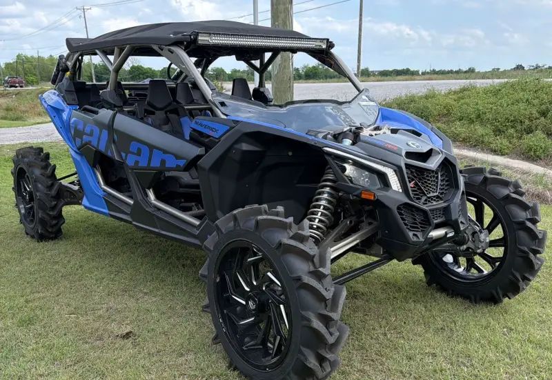 2024 Can-Am Maverick X3 Max XRS photo 3