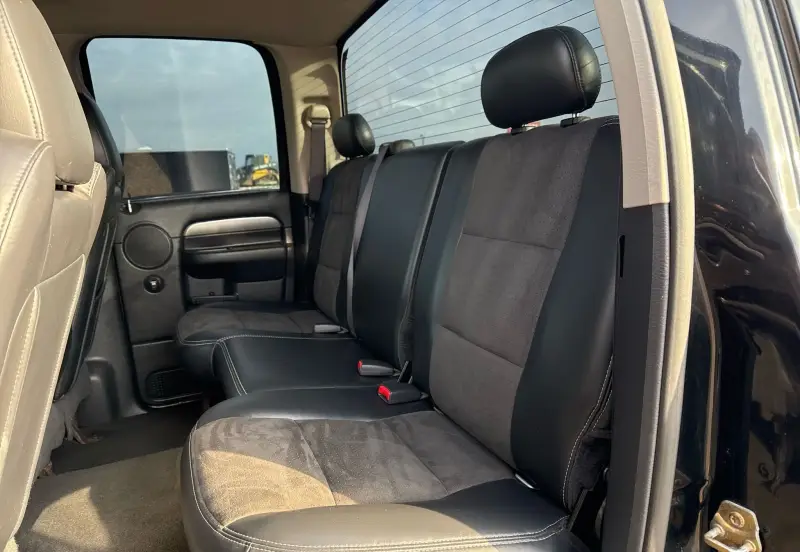 2005 Dodge Ram 1500 photo 39
