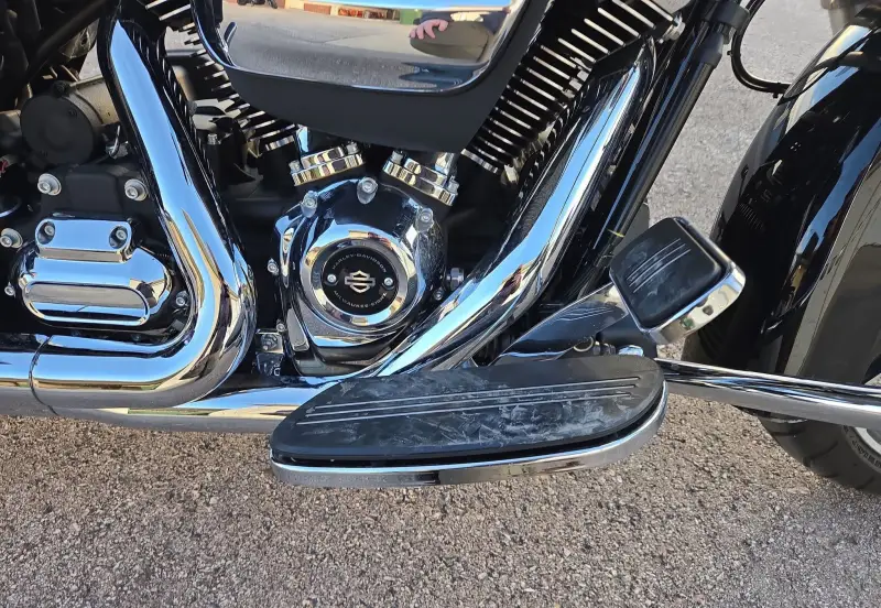 2023 Harley-Davidson Road Glide photo 30