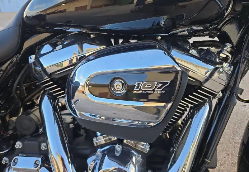 2023 Harley-Davidson Road Glide photo 31