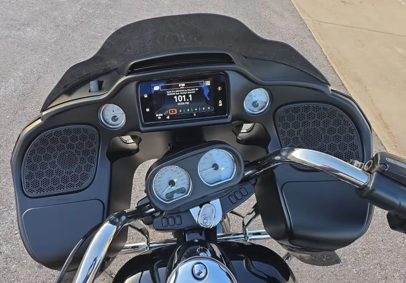 2023 Harley-Davidson Road Glide photo 17