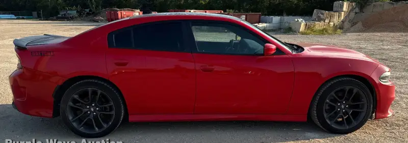 2020 Dodge Charger photo 4