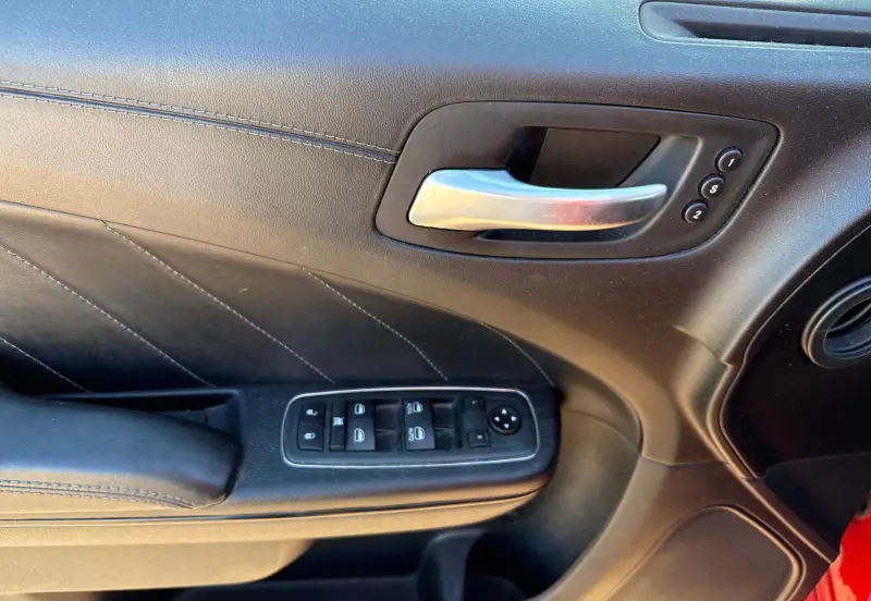 2020 Dodge Charger photo 23