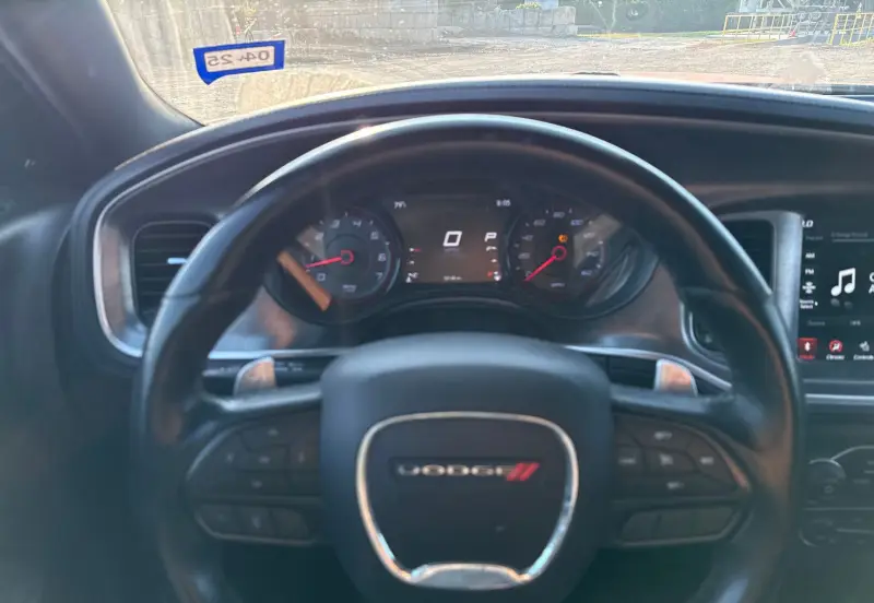 2020 Dodge Charger photo 25