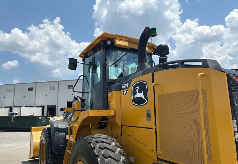 2023 John Deere 624P photo 53