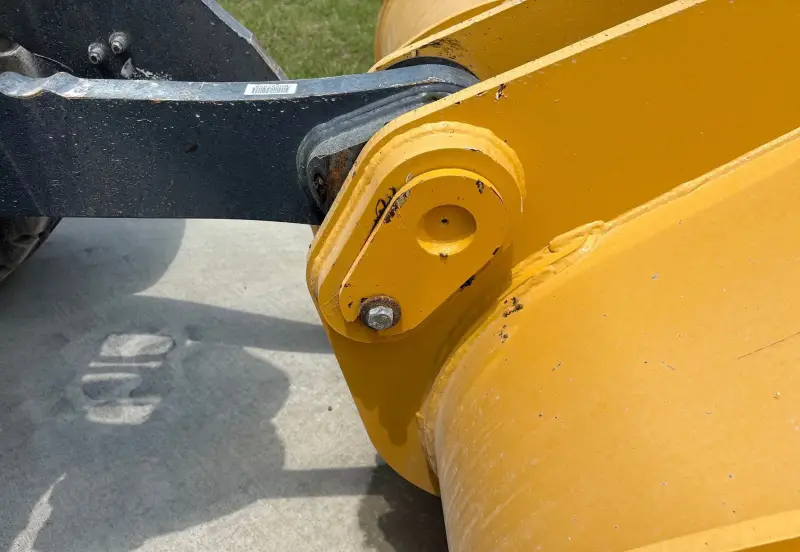 2023 John Deere 624P photo 32