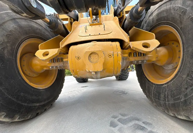 2023 John Deere 624P photo 78