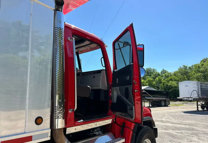 2020 Western Star 4700SF photo 49