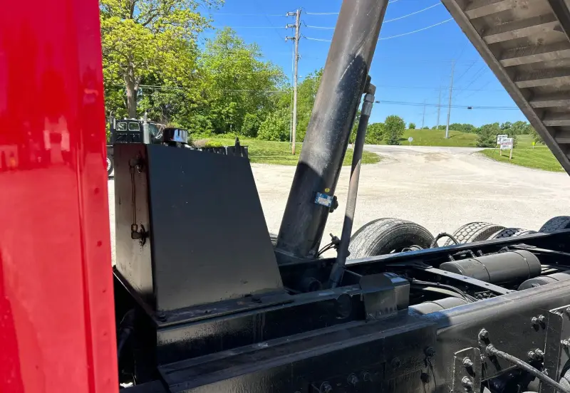 2020 Western Star 4700SF photo 22