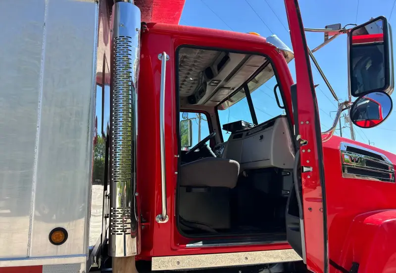 2020 Western Star 4700SF photo 50